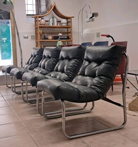 Set quattro poltrone - ),